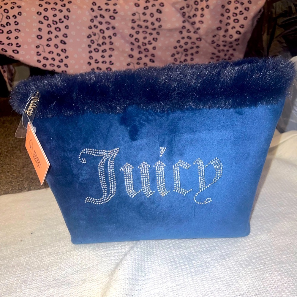 Y2K juicy couture makeup bag